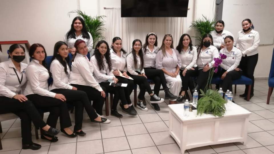 Estudiantes de la UPN Guaymas aprenden de expertos de Usaer